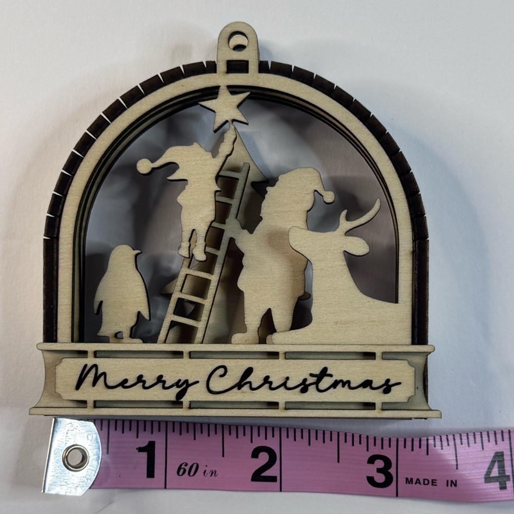 ❌SOLD❌ Santa, Reindeer & Penguin Scene – Laser-Cut Wood Décor Merry Christmas - Picture 5 of 7